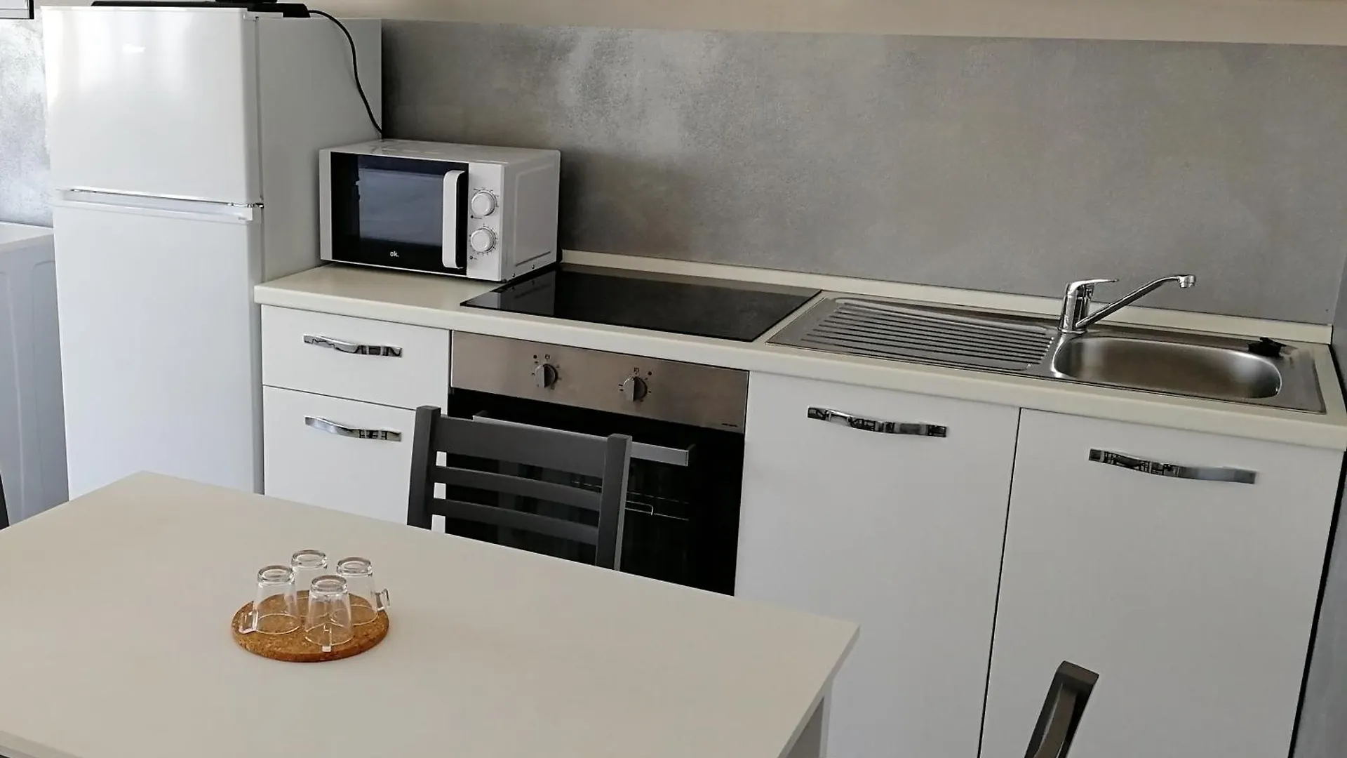 Bergamo Guesthouse - Self Check-In Curno 0*,  Italy